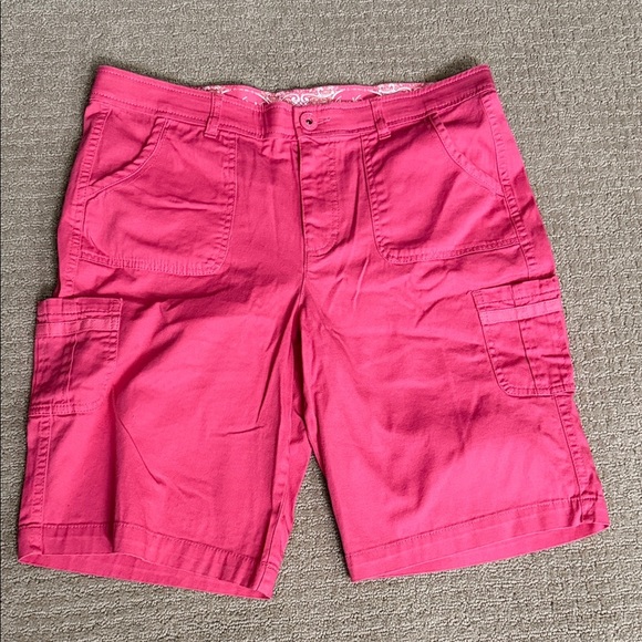 Gloria Vanderbilt Pants - Gloria Vanderbilt Vibrant Pink Cargo Shorts